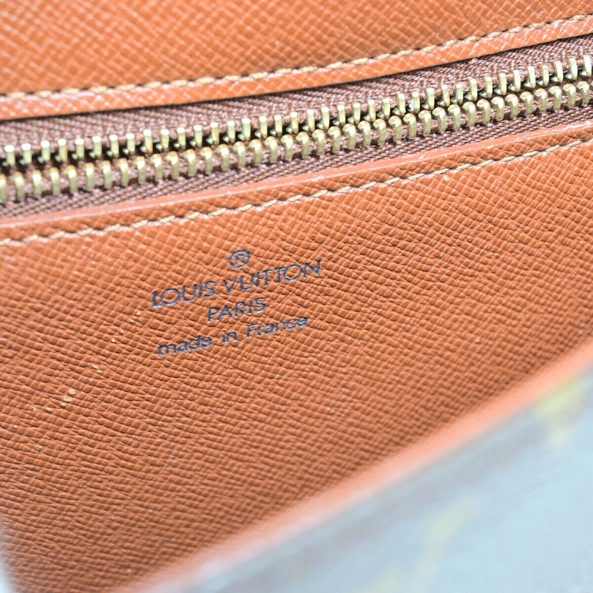 Louis Vuitton Saint Cloud