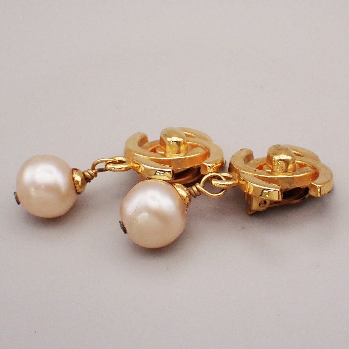 Chanel Logo CC Gold Plated Jewelry