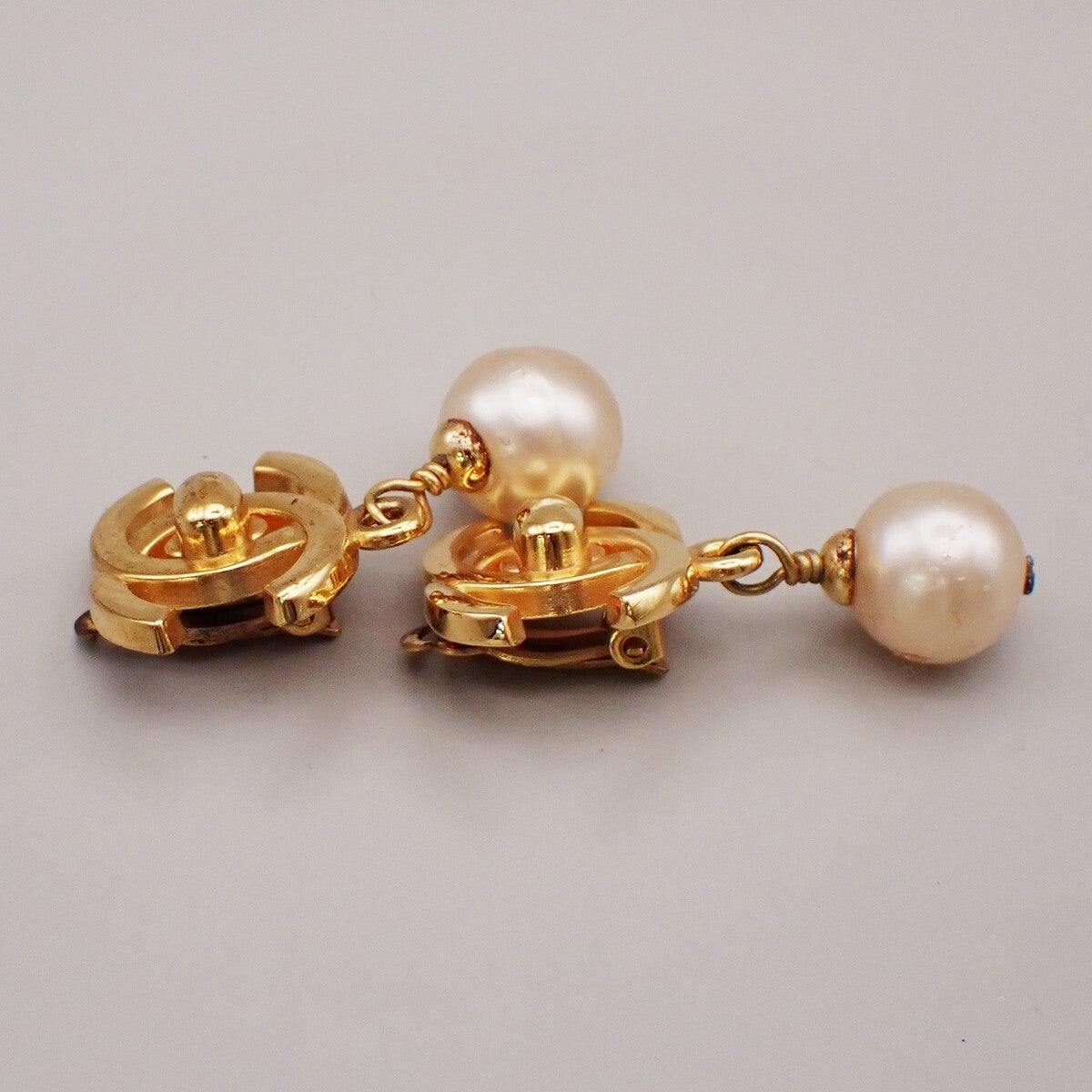 Chanel Logo CC Gold Plated Jewelry