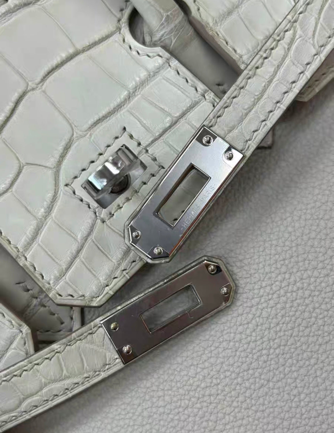HERMÈS Birkin 25 Touch Beton (8L) Togo Matte Alligator Palladium hardware Stamp B