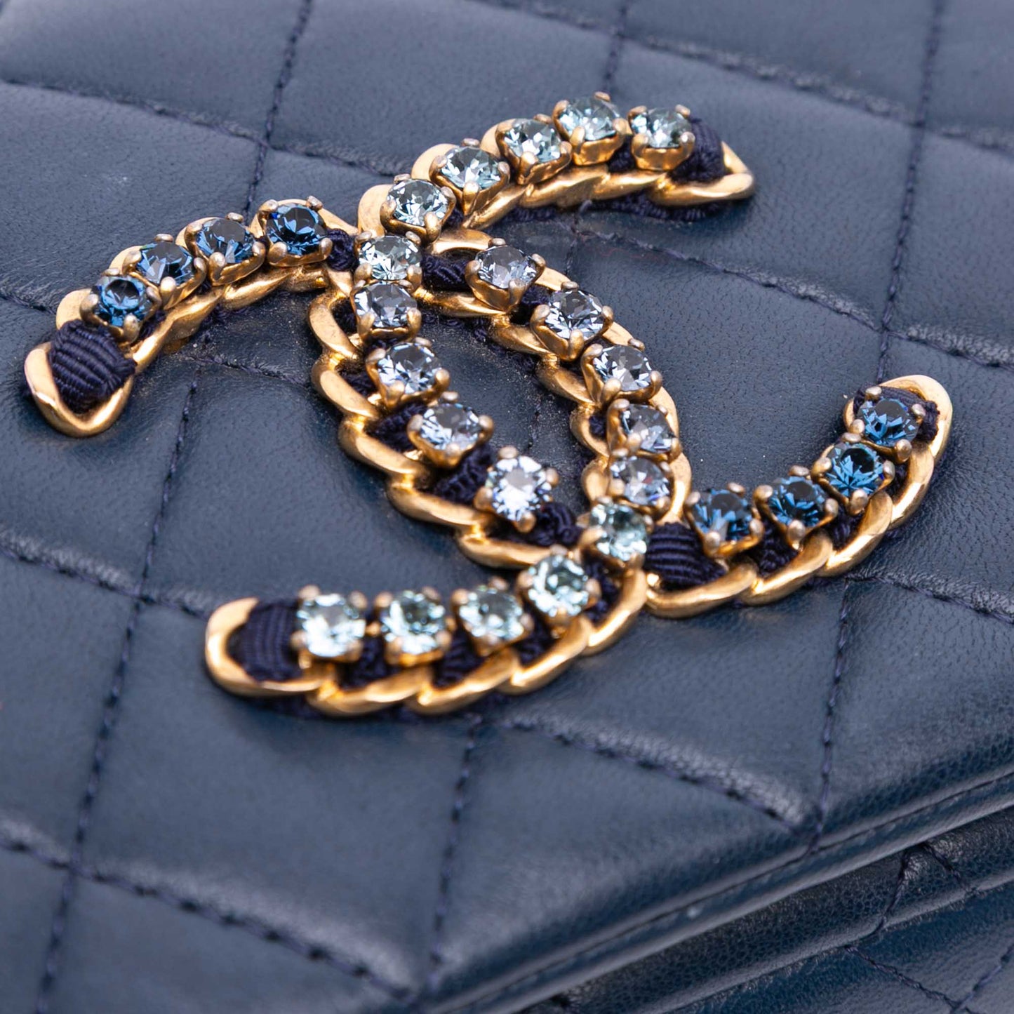 Chanel Mini Lambskin CC Crystal Full flap