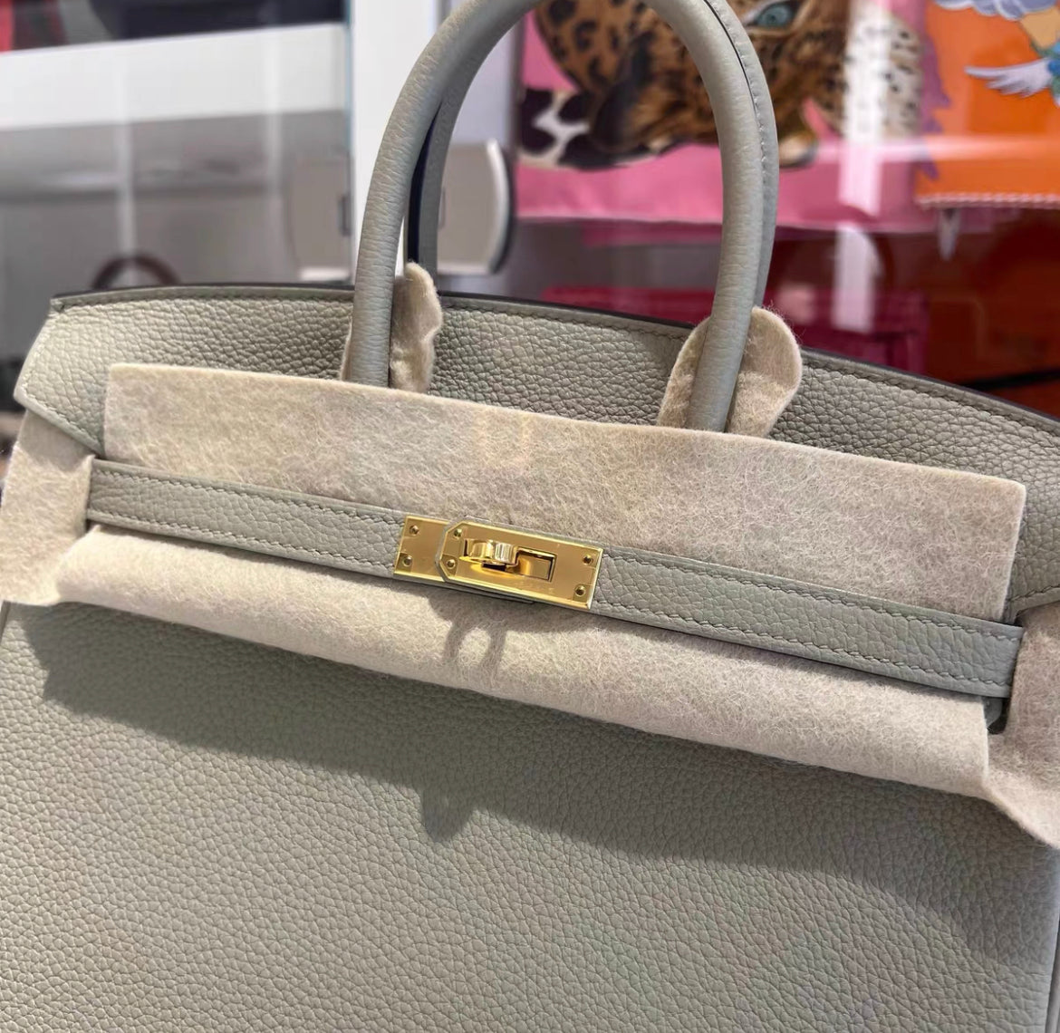 Hermes Birkin 25 Togo leather in Gris Neve - Grey with Gold Hardware
