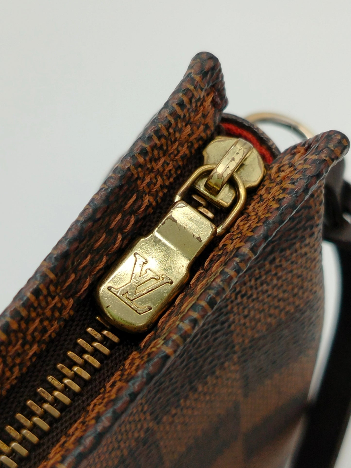 Louis Vuitton Pochette Damier Ebene Shoulder Bag - '90s