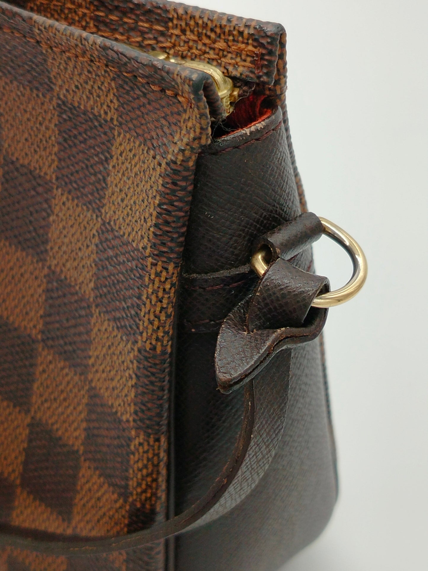 Louis Vuitton Pochette Damier Ebene Shoulder Bag - '90s