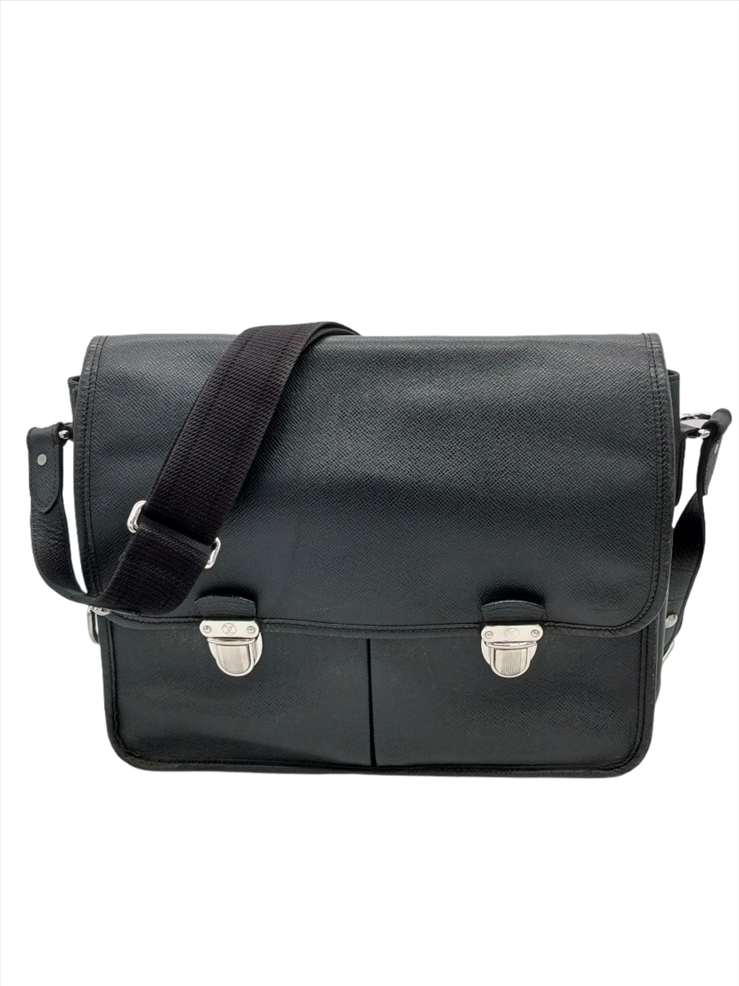 Louis Vuitton Taiga Alexei Messenger Bag - '00s